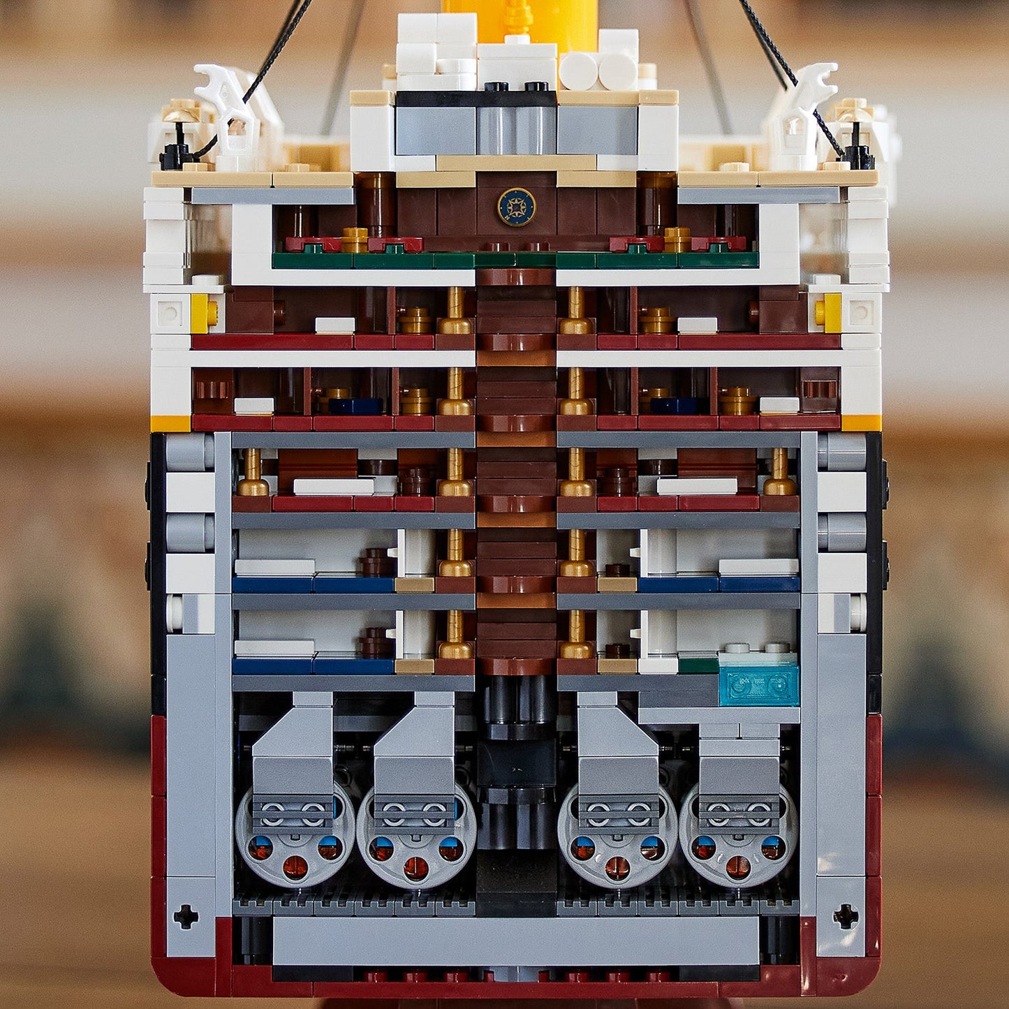 10294 LEGO® Titanic