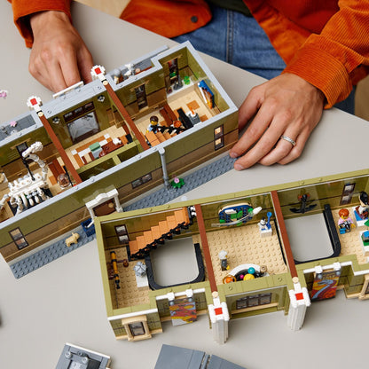 10326 Natural History Museum