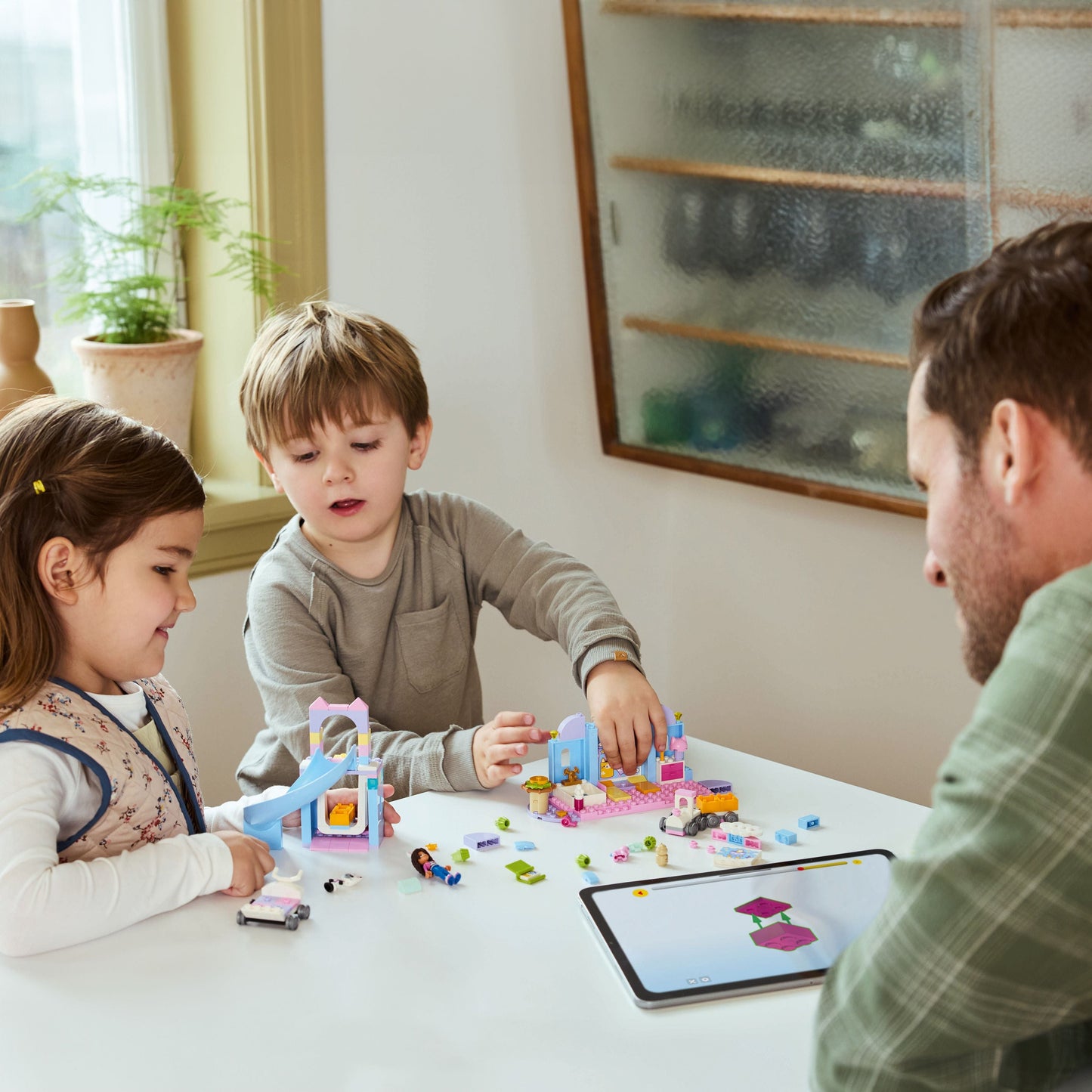 10796 Gabby's Kitty Care Ear