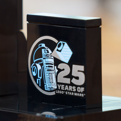 75377 Invisible Hand™