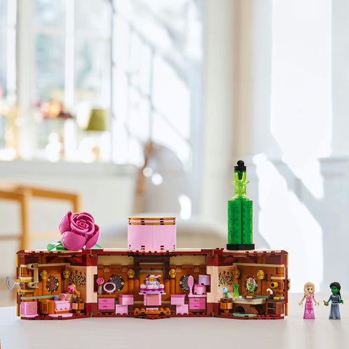 75683 Glinda & Elphaba's Dormitory