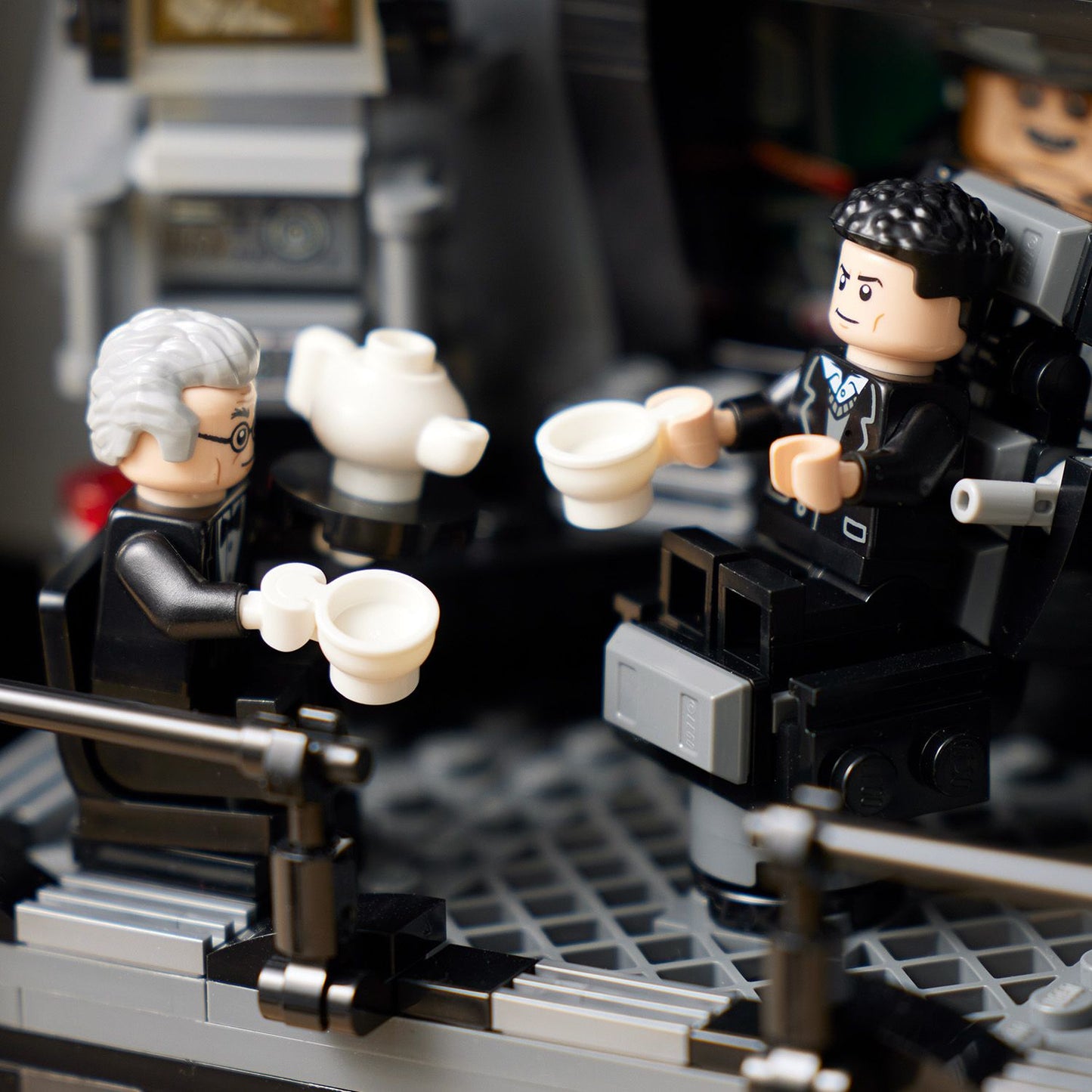 76252 Batcave™ – Shadow Box