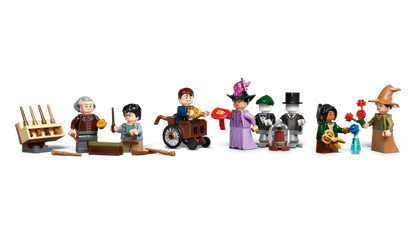 LEGO® Harry Potter 76439 Ollivanders™ & Madam Malkins Anzüge