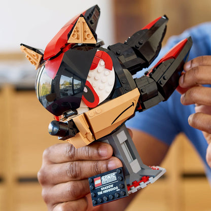 77000 Schaduw de Egel