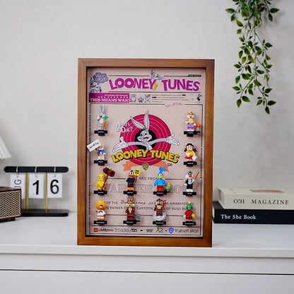 LEGO™ Show Case for Looney Tunes Minifigures (71030)